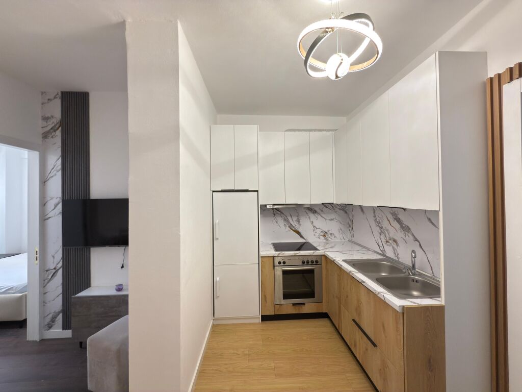 SHITET APARTAMENT 2+1 ASTIR (FRATARI)