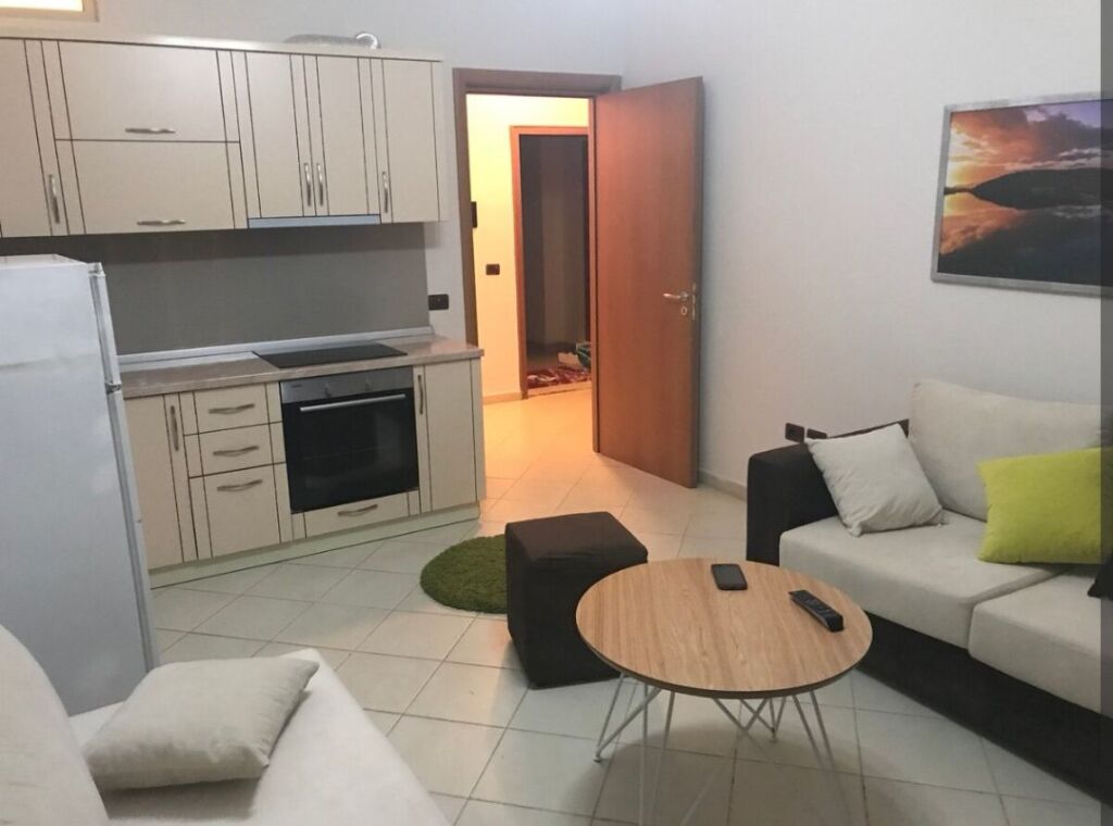 Apartament per Shitje ne Lungomare Vlore