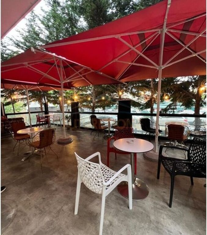 Shitet, Ambient, Unaza e Re Tirane