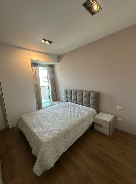 JEPET ME QIRA APARTAMENT 2+1+2 – Ambassador 3