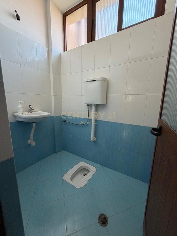 Ambient Komercial me Qira në Ish-Kënetë, Durrës