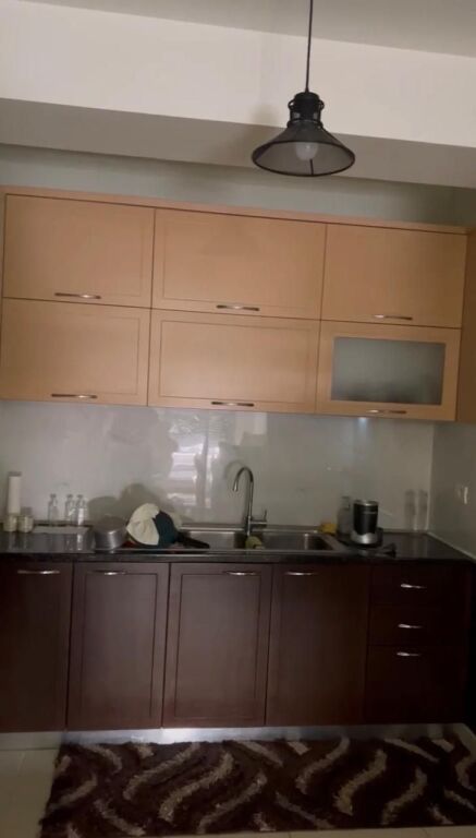 Apartament me qera 1+1 - 📍Komuna Parisit, prane shkolles "At Zef Pllumi"