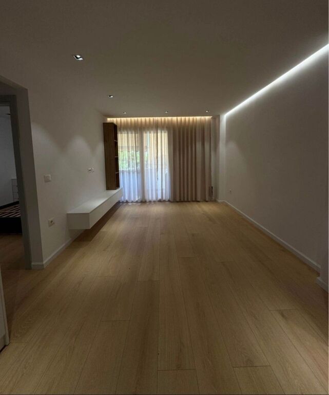 📌Vendesi in vendita 1+1 – Vicino alla Maternità “Koço Gliozheni”