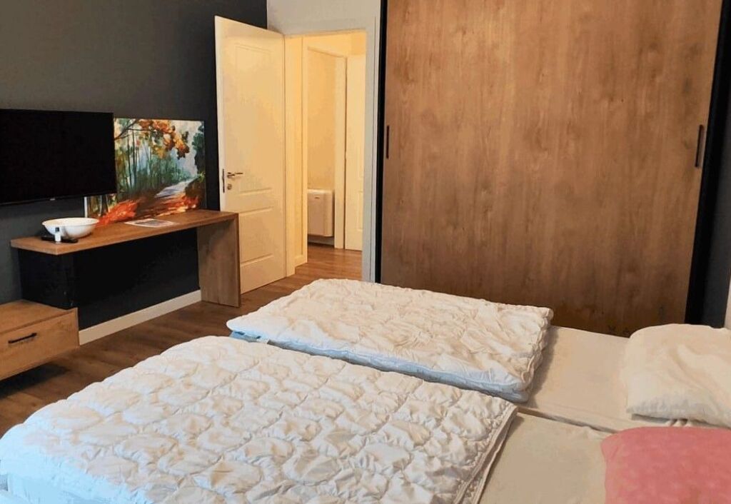 🌅Jetesa pranë liqenit | Farkë, Tiranë