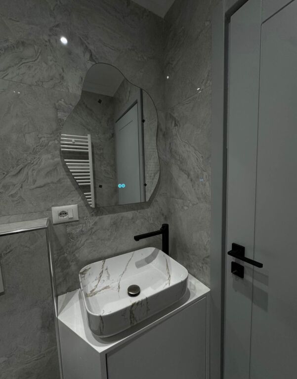 APARTAMENT 1+1 PER SHITJE TEK BRRYLI