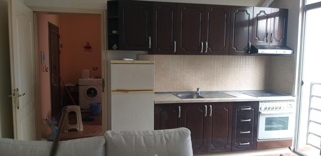 Misto Mame, jepet me qira apartment 1+1! 45.000 Leke