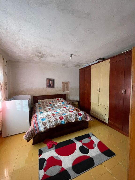 🏡 SHITET SHTËPI PRIVATE 2+1 ME OBORR TE MADH SHIJAK