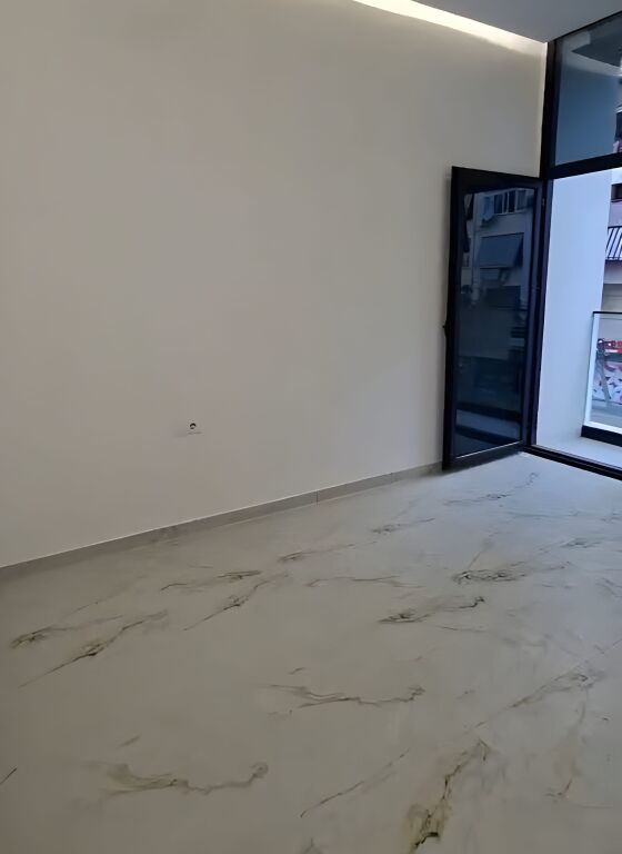 Ambient biznesi me qira – Astir  - Kati: 1 banim !