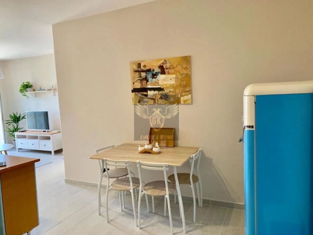 🏡 APPARTAMENTO 1+1 IN VENDITA CON VISTA MARE ROCCIA DI KAVAJË PRIMA FILA SUL MARE