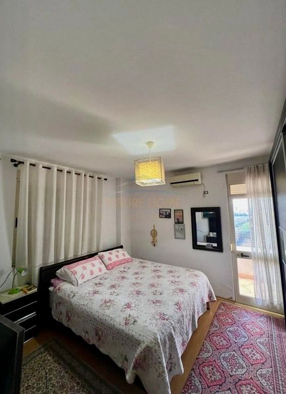 ☀️ 2+1 me Verandë Gjigante te "Kodra e Diellit" – Jeto në Majë të Tiranës! 🏙️