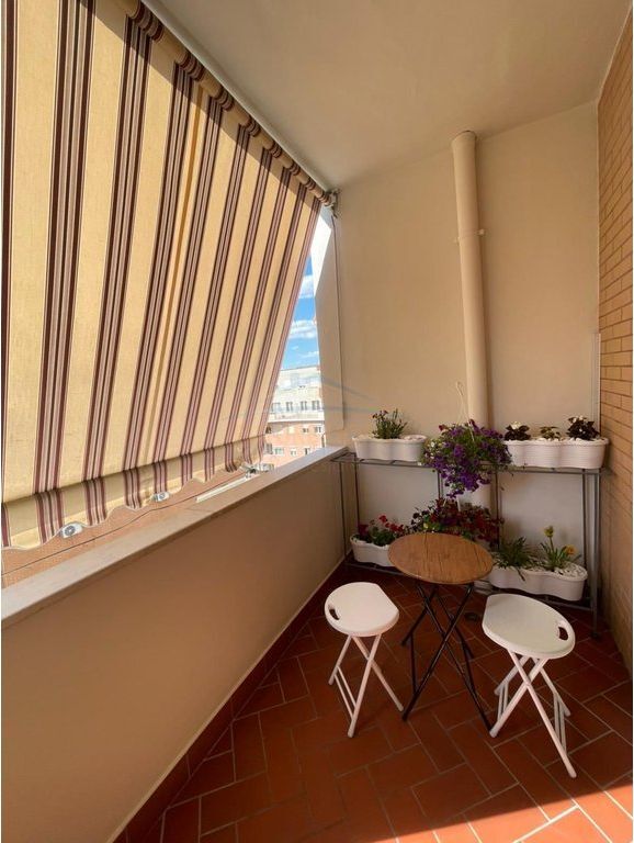 Rent, Apartment 2+1+2, Kristal Center, Paris Commune