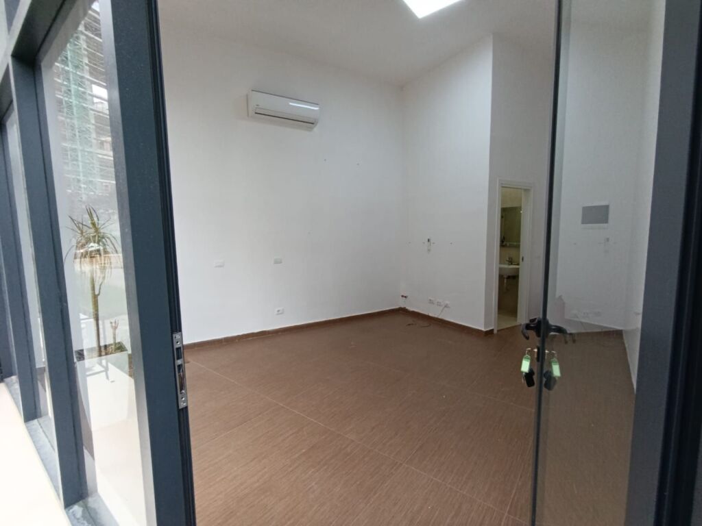 Affitto, Locale Commerciale, Nuovo Viale - Complesso "Orbital", 32.000 Lek/mese