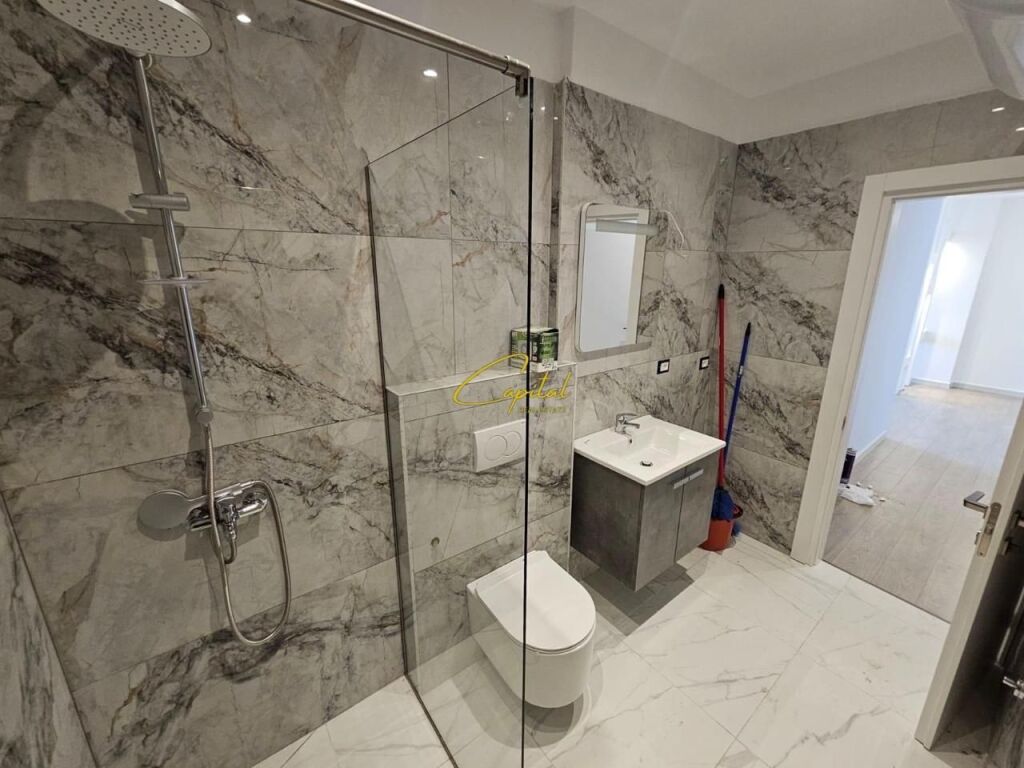 SHITET APARTAMENT GARSONIERE 36 M2 ZOGU I ZI 94.500 EURO