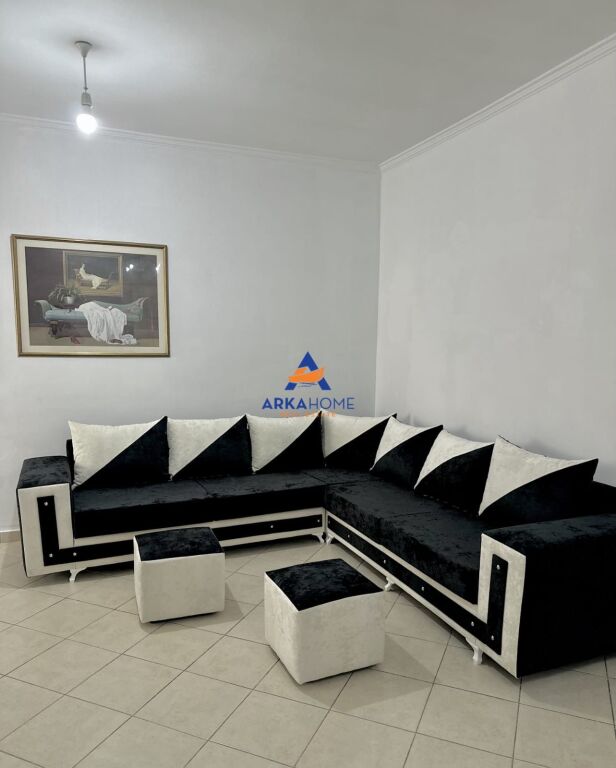 APPARTAMENTO IN AFFITTO 2+1+2 BALCONI "VICINO AL RISTORANTE FRESKU, FRESK" 600 EURO