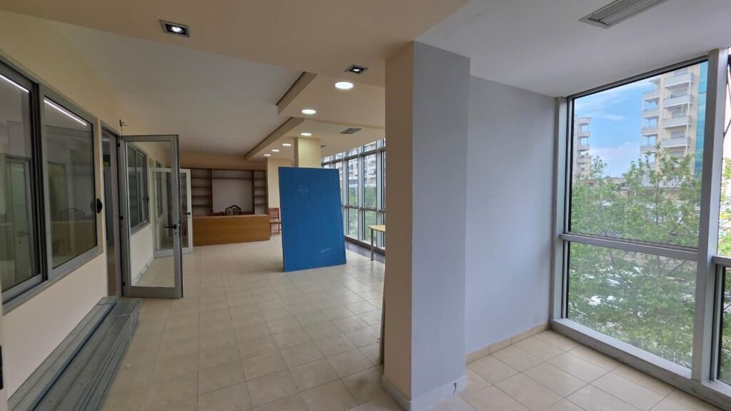 🏢 Dyqan me Qira në Transballkanike, Vlorë