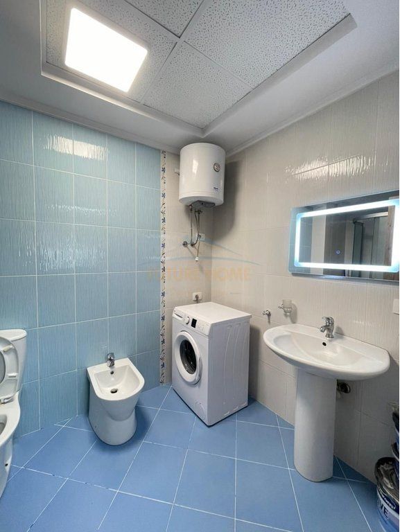 Rent, Apartment 2+1+2, Kristal Center, Paris Commune