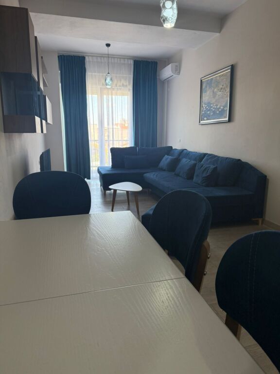 For rent in Xhamllik