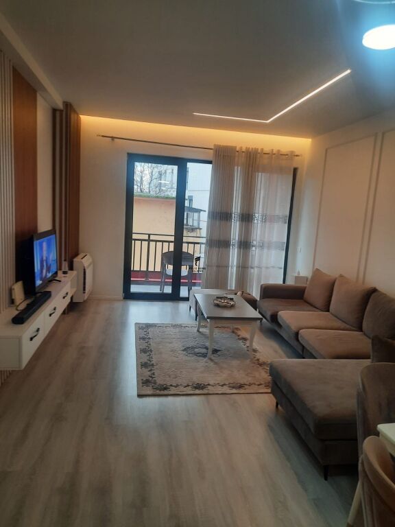 SHITET APARTAMENT 2+1+2 RRUGA DIBRES 28.000.000 LEKE FH-70747