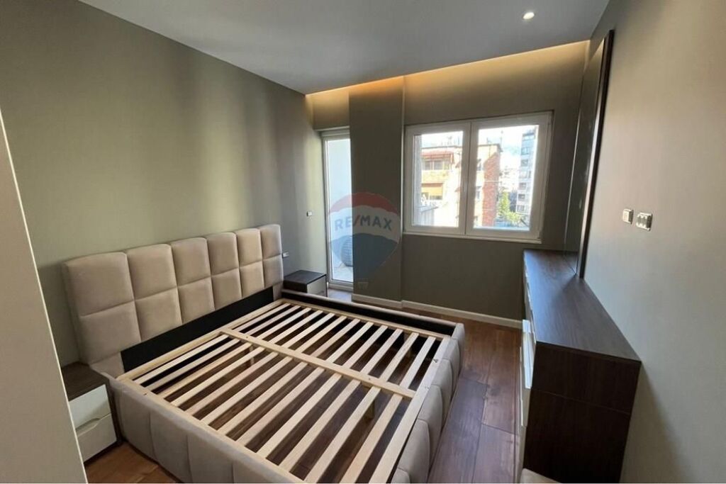 Apartament - Për Shitje