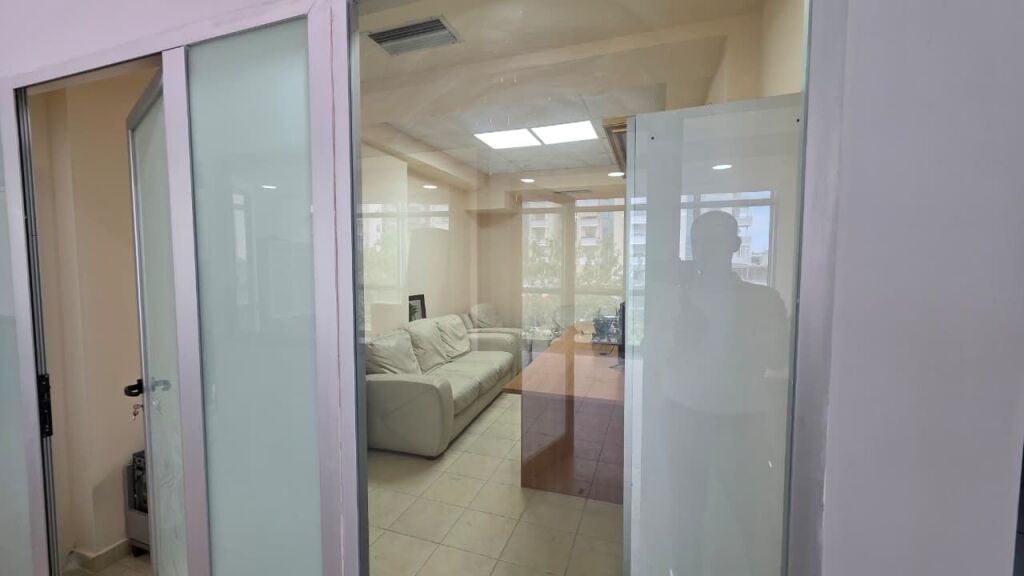 🏢 Dyqan me Qira në Transballkanike, Vlorë