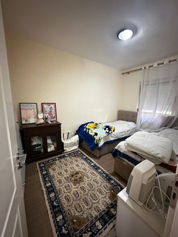 SHITET VILA 1 KATESHE GOLEM VIJE E 3-TE ME DETIN