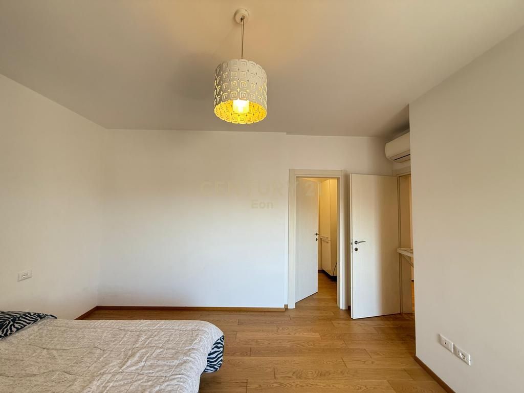 Apartament 2+1 me Depo për Shitje pranë UKD, Durres !