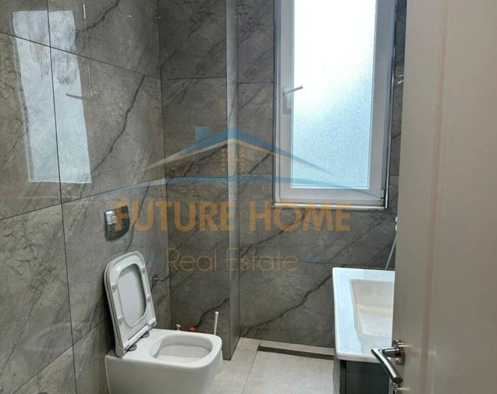 For sale, Apartment 2+1+2, Zoological Garden, Tirana