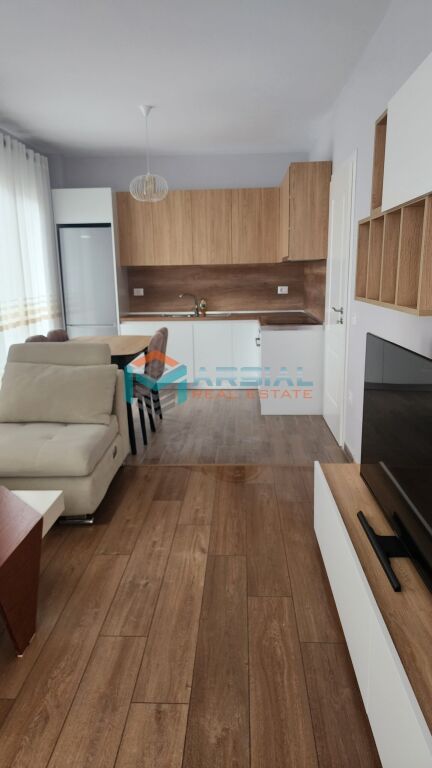 Apartament 2+1 me qira, Vila L2, Astir, Tiranë