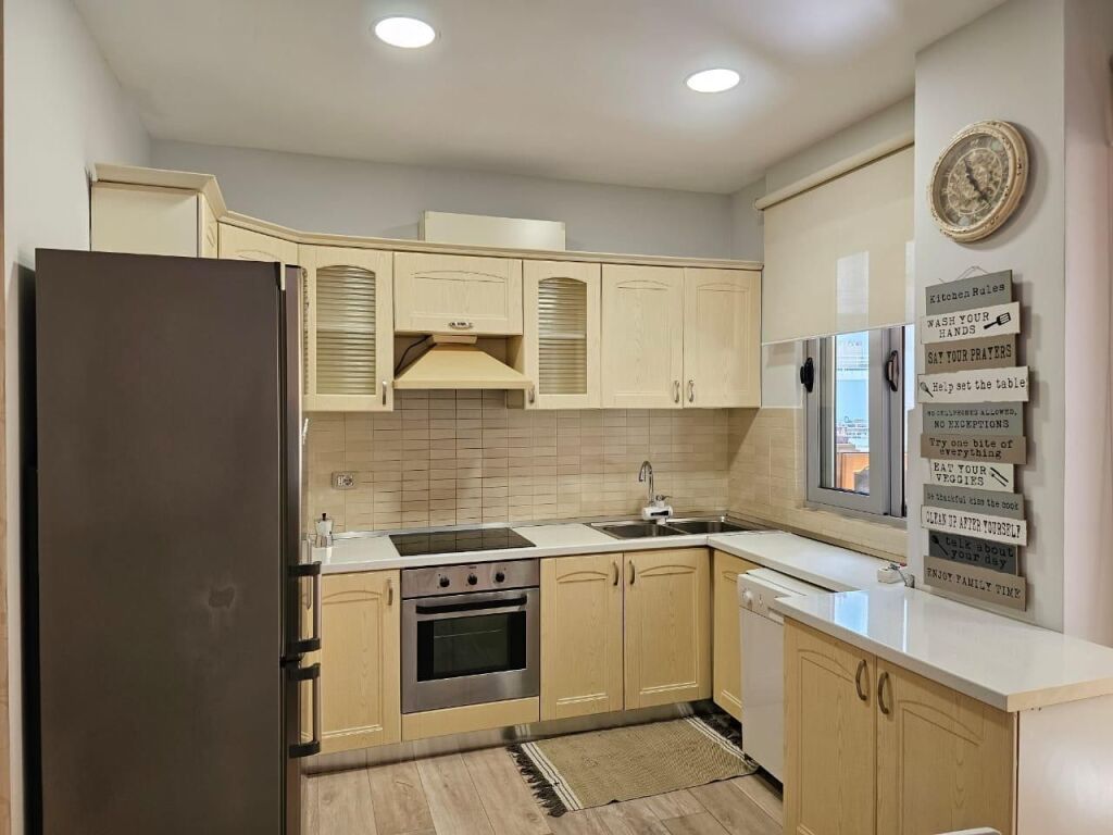 For rent 2+2 lake that furnished 699 eu