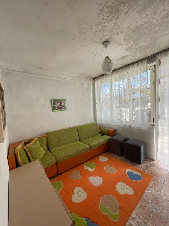 🏡 SHITET SHTËPI PRIVATE 2+1 ME OBORR TE MADH SHIJAK