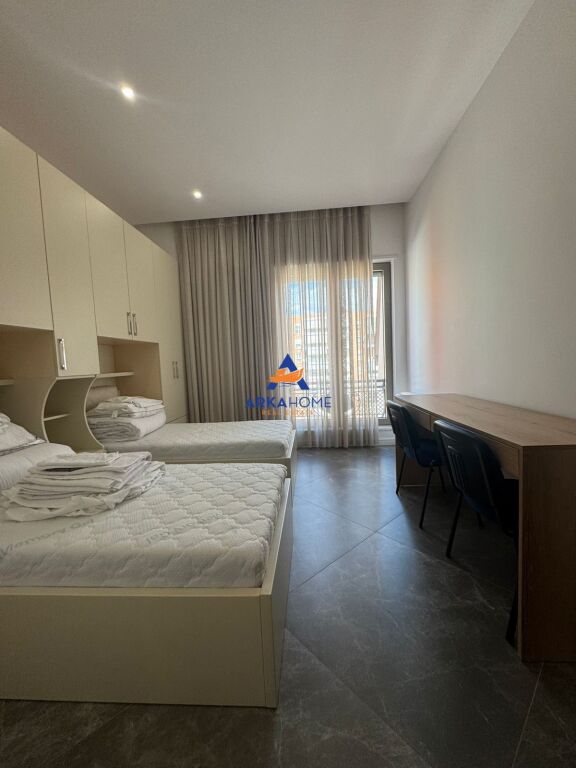 AFFITTASI APPARTAMENTO 2+1+2 BALCONI+1 POSTO AUTO " ALL'INTERNO DEL COMPLESSO DELIJORGJ" 1400 EURO