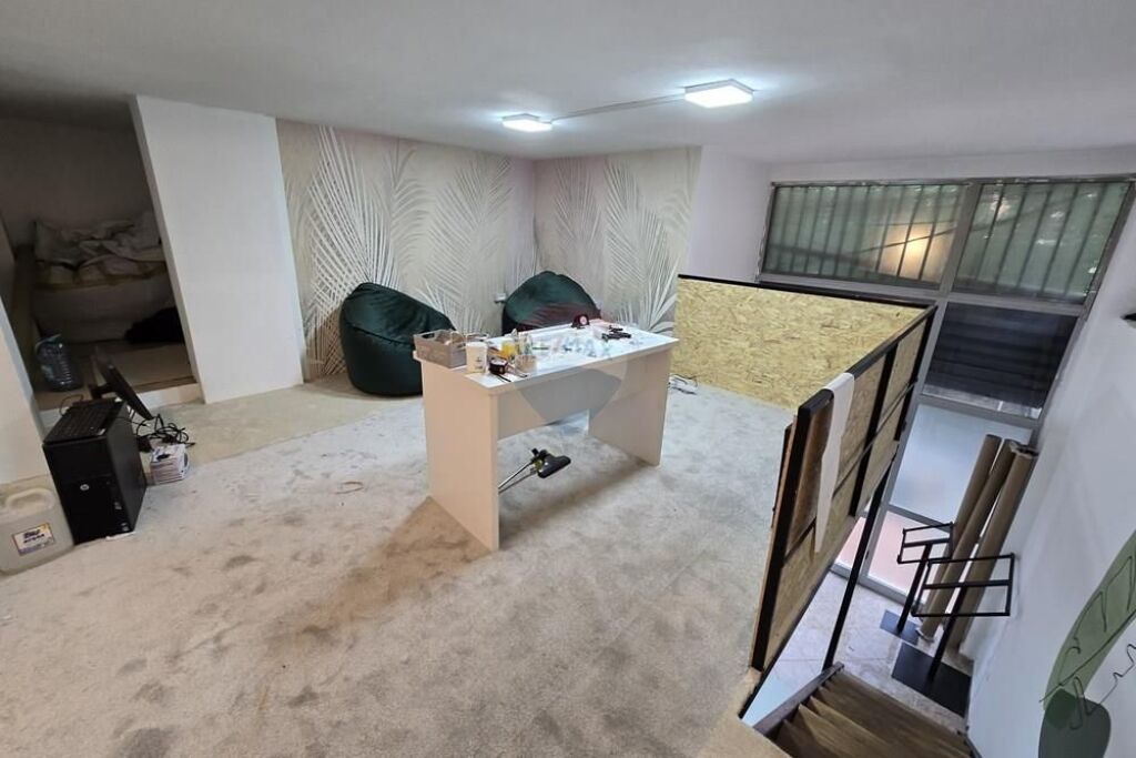 Dyqan - Për Shitje - Pazari i Ri, Tiranë(ID: 530411001-1357)