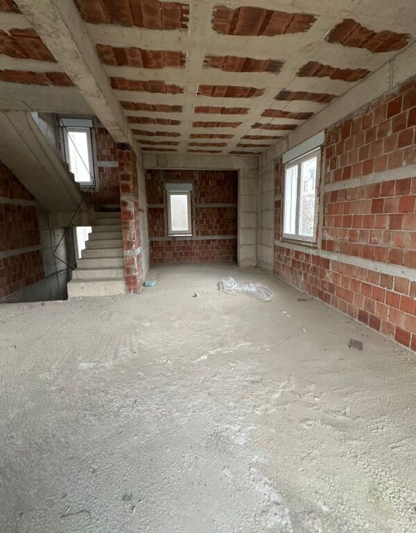 🏘️3-Storey Villa for Sale at Collina Verde Residence in TEG🔥