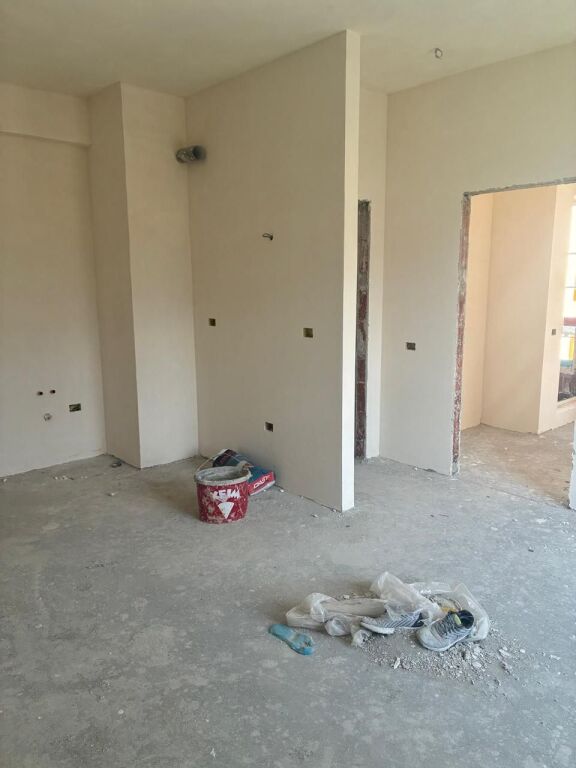 Shitet Apartament - Ali Demi