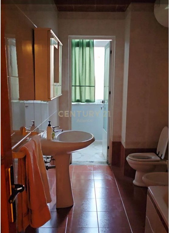 Apartament 2+1+2T me Pamje deti Me Qira në Vollga, Durrës