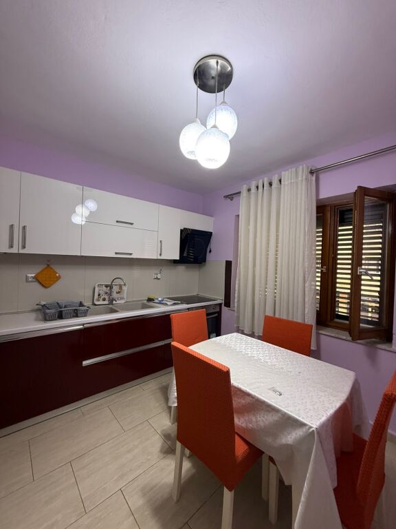 Apartament 2+1 me qera tek Myslym Shyri
