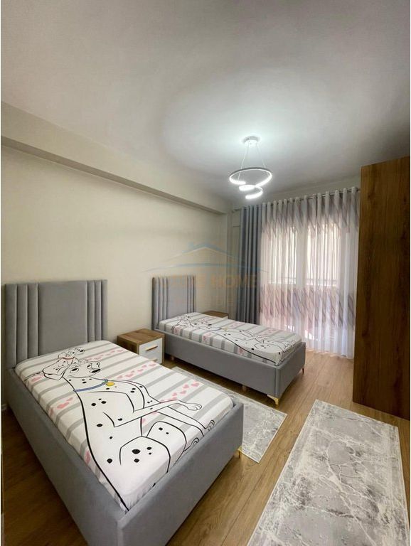 Rent, Apartment 2+1+2, Kristal Center, Paris Commune