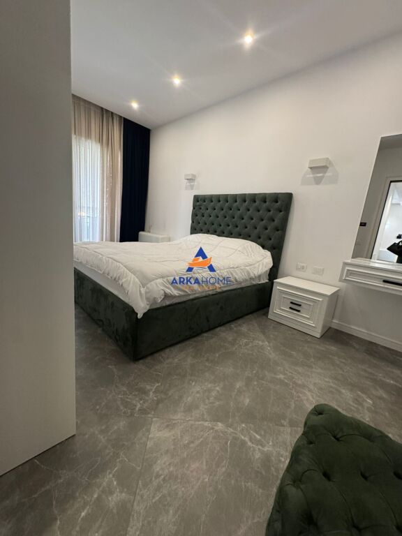 AFFITTASI APPARTAMENTO 2+1+2 BALCONI+1 POSTO AUTO " ALL'INTERNO DEL COMPLESSO DELIJORGJ" 1400 EURO