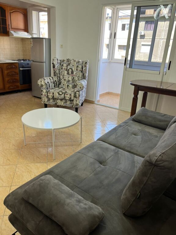 APARTAMENT 1+1 ME QIRA‼️