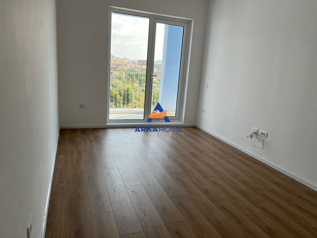 AFFITTASI APPARTAMENTO 1+1+BALCONE "REZIDENCA OXA" 35.000 LEKE