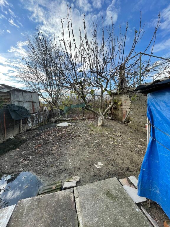 🏡 SHITET SHTËPI PRIVATE 2+1 ME OBORR TE MADH SHIJAK