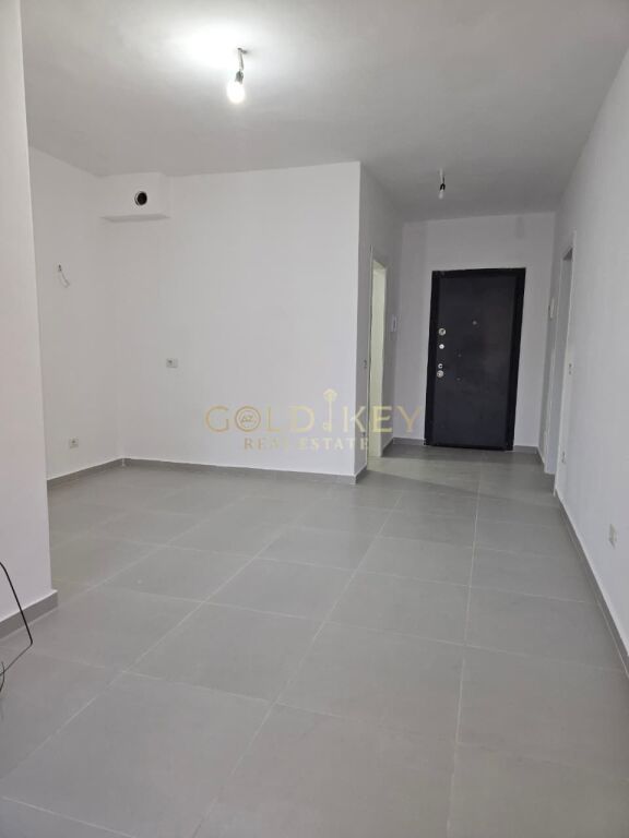 🏠 Appartamento 2+1 in Vendita Golem, Durres