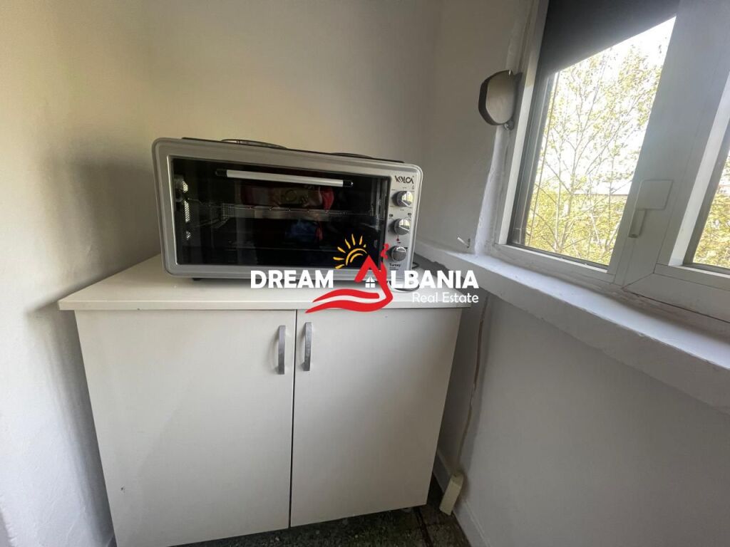 Jepet me qera apartament 2+1 tek Ish Restorant Durresi (ID 4229494)