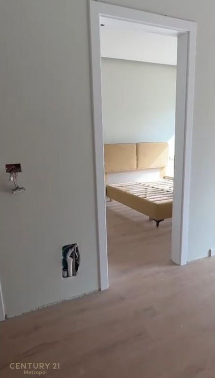 VENDO APPARTAMENTO 1+1 CON VERANDA NELLA RESIDENZA AURA-LAPRAKE!