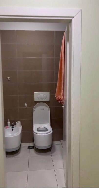 Apartament me qera 1+1 - 📍Komuna Parisit, prane shkolles "At Zef Pllumi"