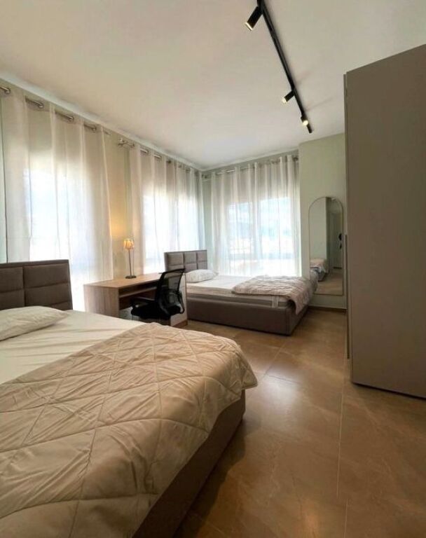 Jepet me Qera Apartament 2+1+2 , Zogu i Zi 850 € /Muaj