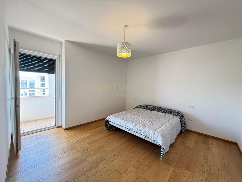 Apartament 2+1 me Depo për Shitje pranë UKD, Durres !