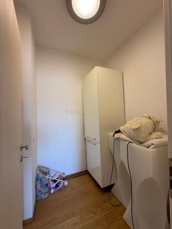 Apartament 2+1 me Depo për Shitje pranë UKD, Durres !