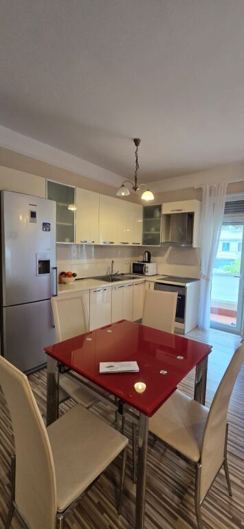 Apartament me qira 2+1 Myslym Shyri 📍