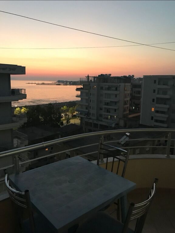 Apartament per Shitje ne Lungomare Vlore